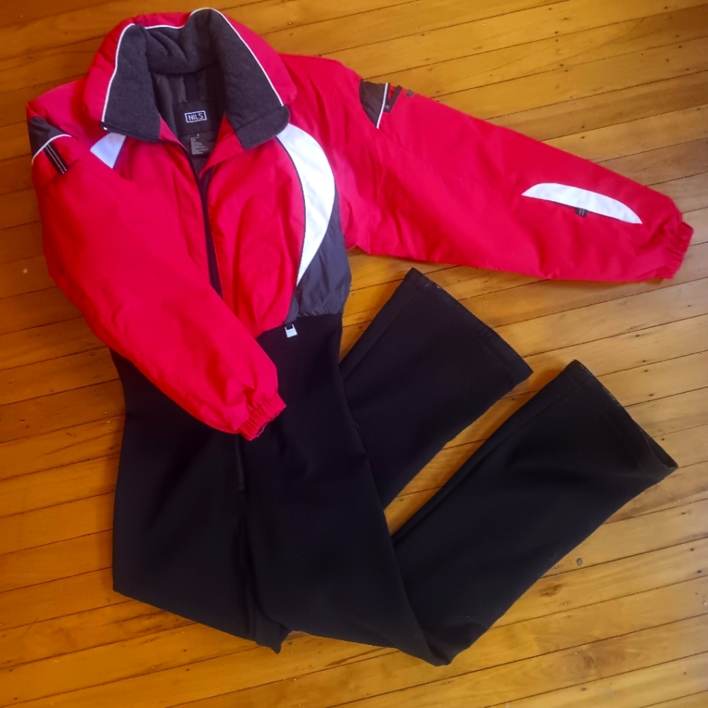NILS Snowsuit red size 4